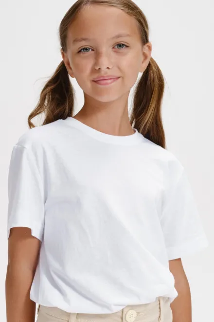 Das einfache T-Shirt der Kinder, weiß