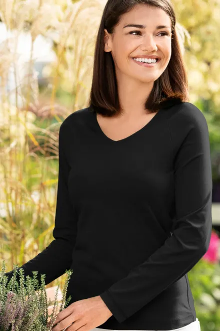 Eng anliegendes T-Shirt für Damen, V-Ausschnitt, schwarz