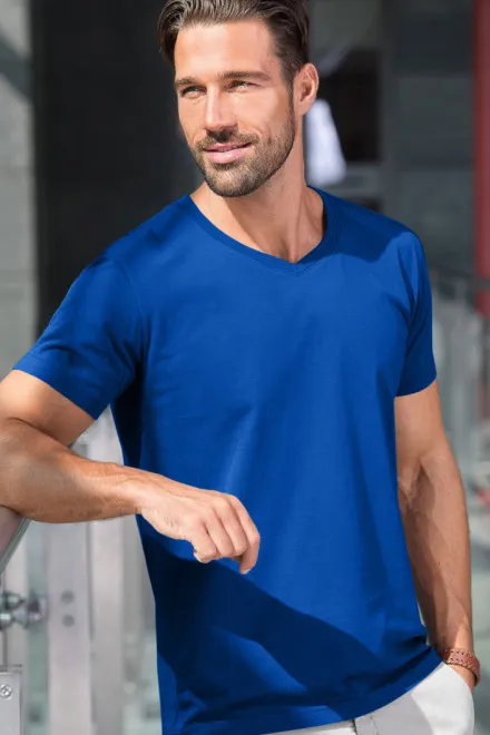 Eng anliegendes Herren-T-Shirt, königsblau